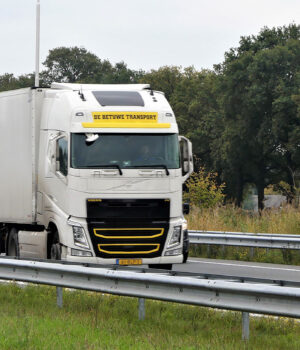 DE BETUWE TRANSPORT