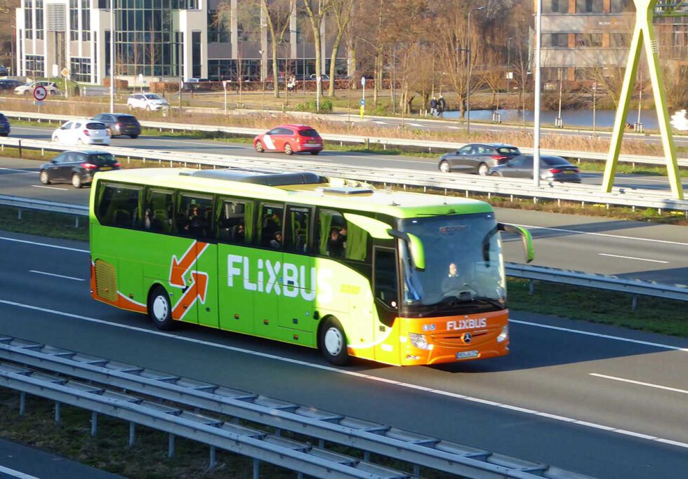 Mercedes Flixbus