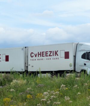 C v HEEZIK