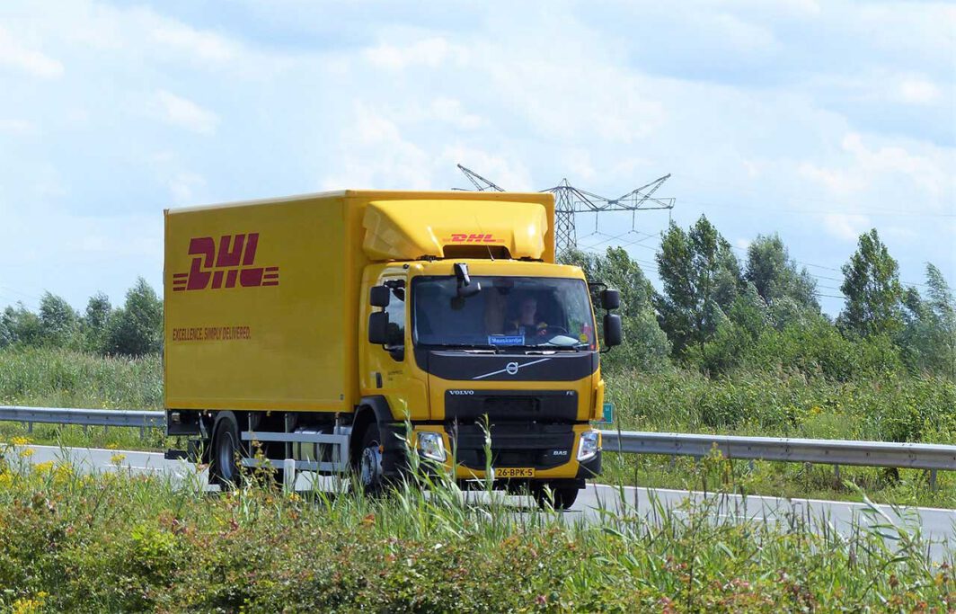 DHL