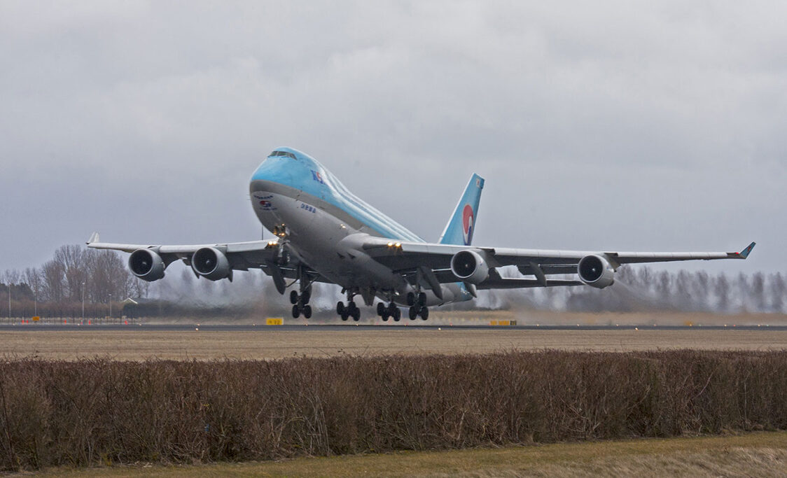 Korean Air Lines HL7449 (MSN 26411)