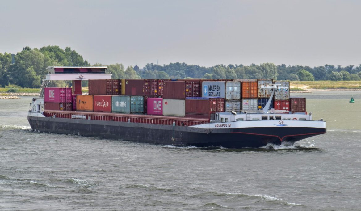 Containervervoer via binnenvaart