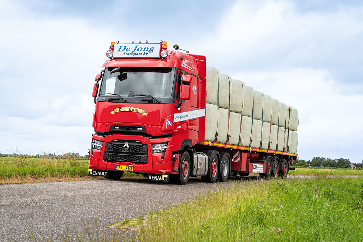 It Giet Oan: Eerste Renault Trucks T High Voor De Jong Transport ...