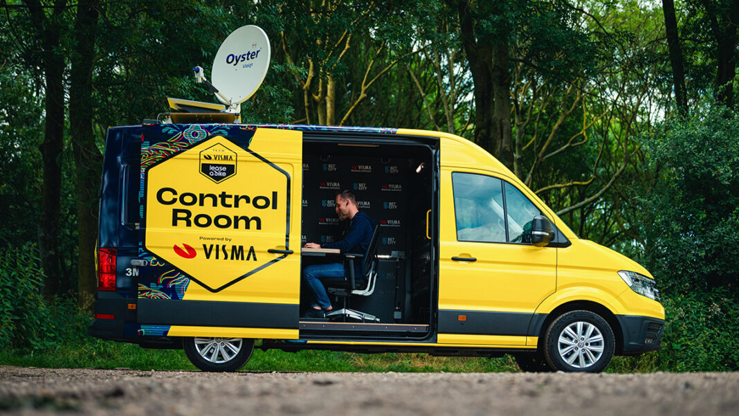 Visma Lease a Bike Tour de France Controlroom VW Crafter